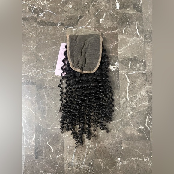14” Deep Kinky Curly 4x4 Lace Closure - Picture 3 of 3